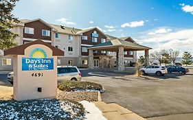 Days Inn & Suites By Wyndham Castle Rock